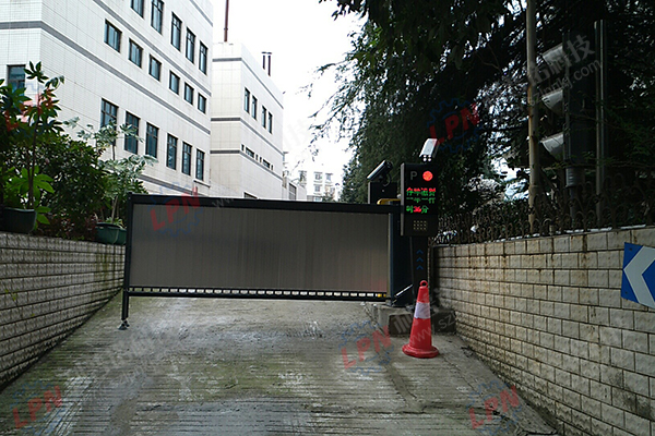 �V����l����-�F�(y��ng)��ŵ���܇(ch��)��(k��)